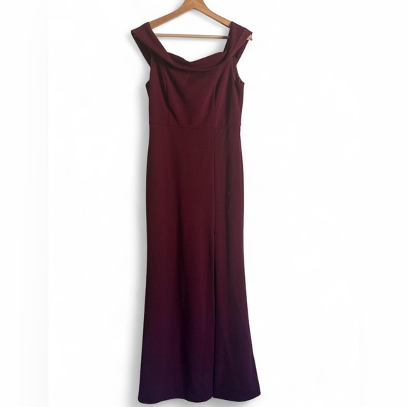Lulus Dresses & Skirts - Lulu's Burgundy Dress